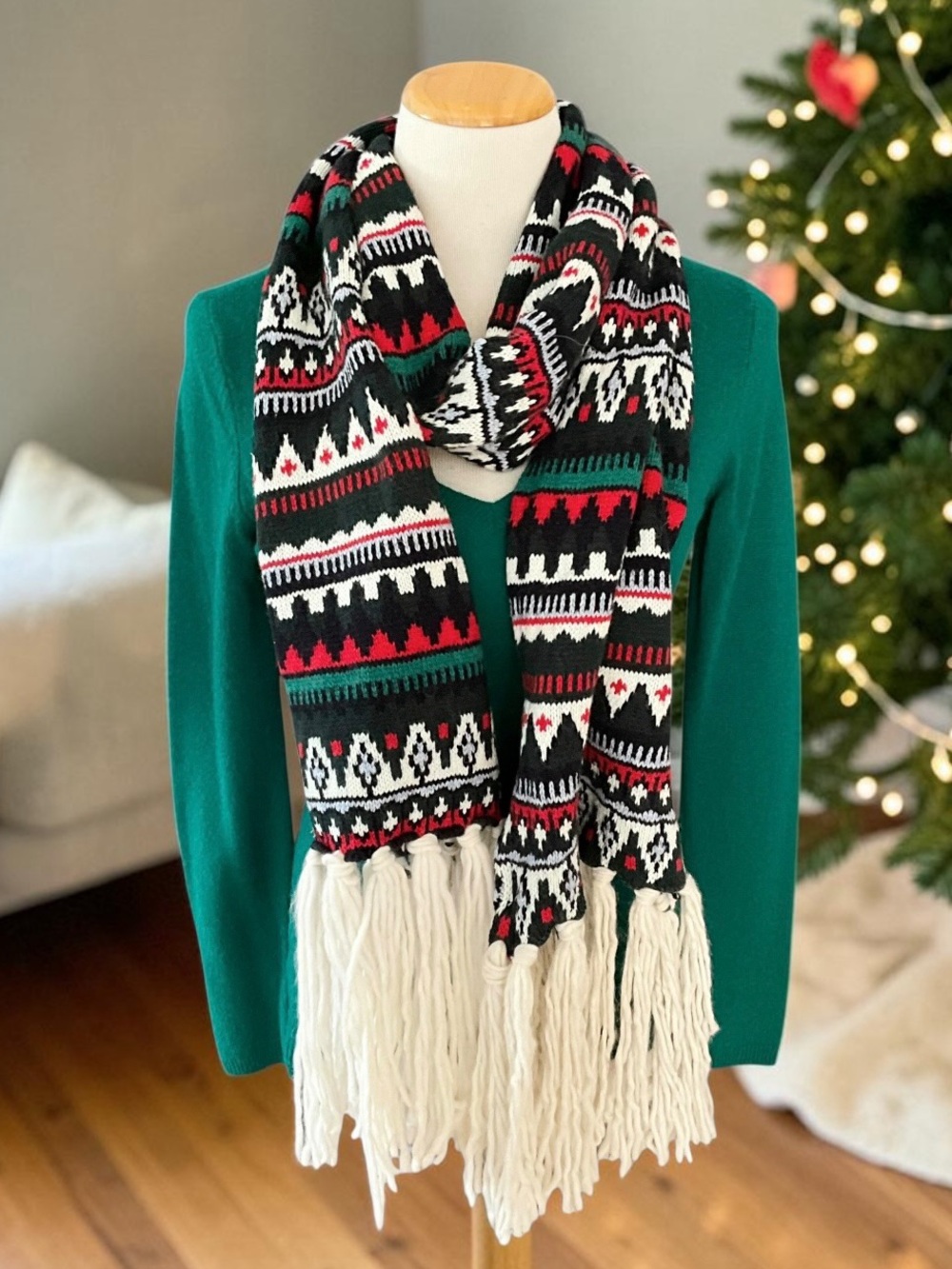 NWOT H&M Multicolor Wool-Blend Rectangular Scarf with Fringe